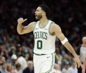 开云官网-塔图姆：希望我的经历 对抗伤病的态度 能够激励更多人