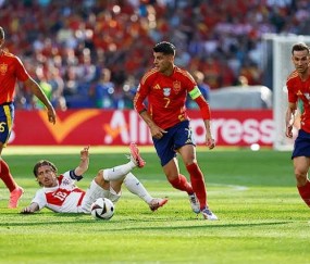 开云体育-梁宏业：西班牙队可比肩德国队？反正今天可以