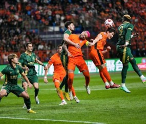 开云-单国脚对抗四国脚 玉昆取中超第一分如释重负